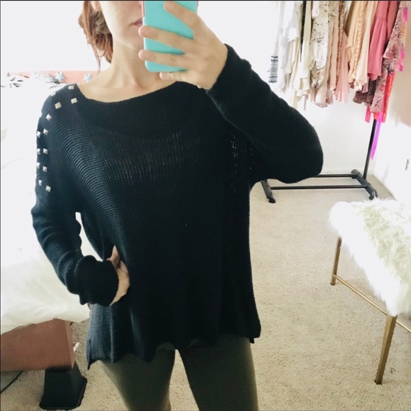 Nollie black knit oversized sweater - Picture 1 of 8